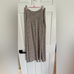 Women’s Beige Leopard Print Maxi Skirt